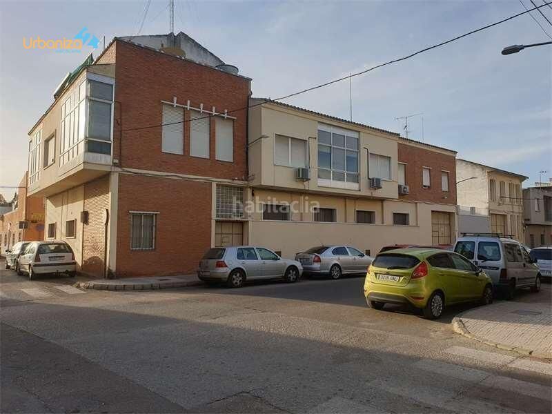 Foto c4fa95da-8aa7-4e78-a18a-d8a52479000b. Edificio in San Roque - Ronda Norte Badajoz