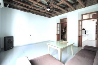 Apartament  Sepulveda. Precioso apartamento tipo duplex de 1 habitacion con terraza com