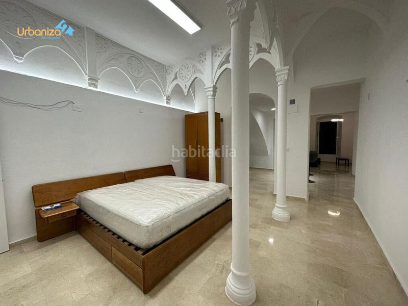Foto 15ec27d6-bd25-43e6-9b62-5da7d0fd7de8. Apartament amb aparcament a Casco Antiguo Badajoz