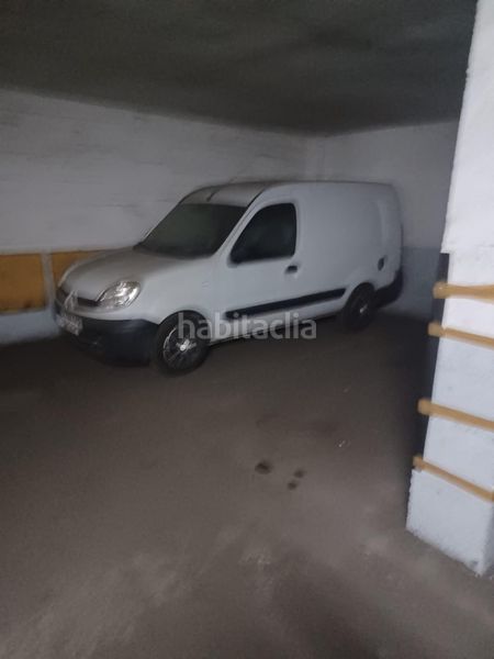 Foto 005aed8f-8190-41f9-9043-34d0c3b275c9. Aparcament cotxe a Maria Auxiliadora - Barriada de Llera Badajoz