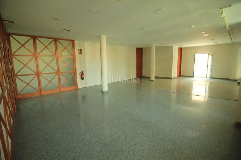 Foto d4cce365-14de-4a44-8377-62e4796e71a9. Miete büro in Pardaleras Badajoz