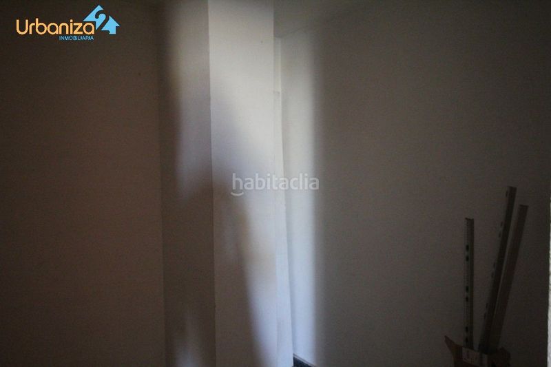 Foto 4128e2e2-2650-42cf-b1cd-90b42670e637. Oficina en calle donoso cortes 6 oficina en donoso cortes en Badajoz
