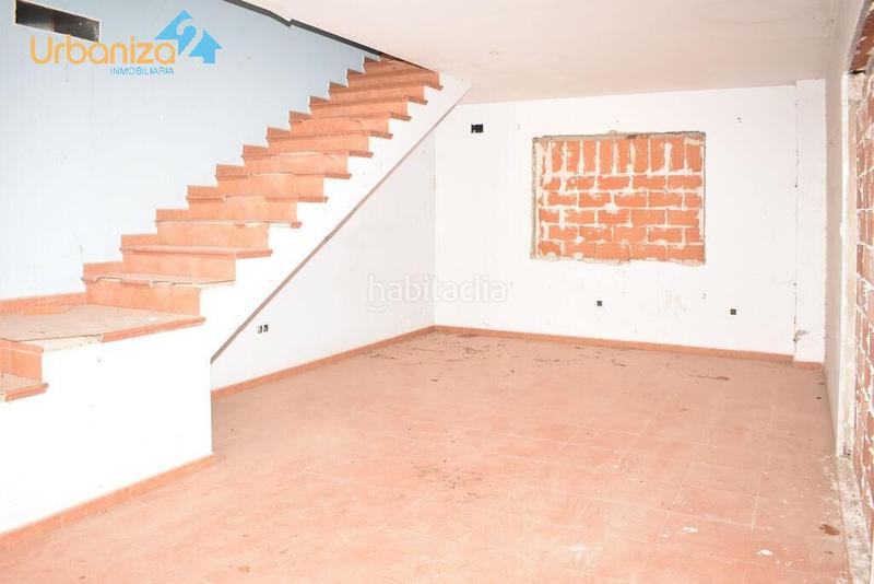 Foto 915de1d6-355a-4f63-94ed-1c48a25cdc93. Chalet  en el manantio en Las Vaguadas Badajoz