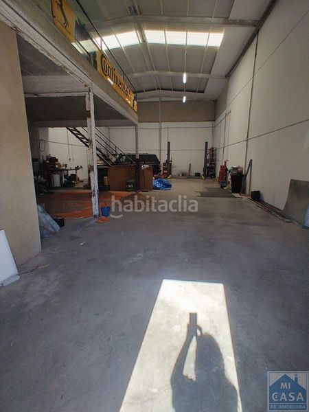 Foto ea1f78dc-95f6-405f-ace4-258171a1237d. Nau industrial a Calamonte