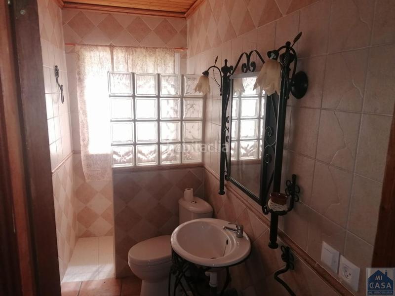 Foto 5f25a573-fcca-47fb-9741-af5ca8e62b88. Country house with parking in Alange