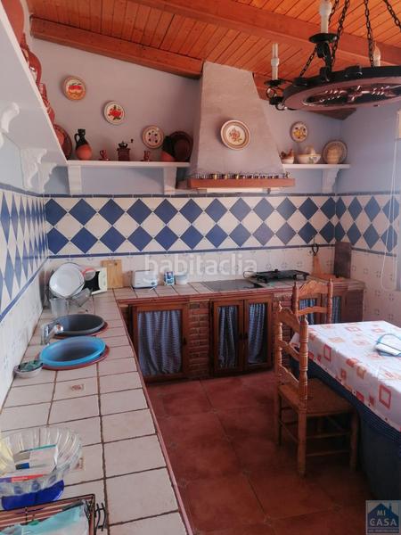 Foto cce86143-316b-4f2e-b381-cf7cf862a59e. Country house with parking in Alange