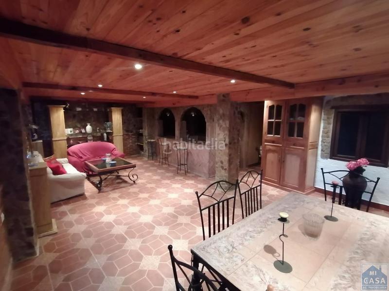 Foto effce882-54e9-4a3d-8a80-abb206098a50. Country house with parking in Alange