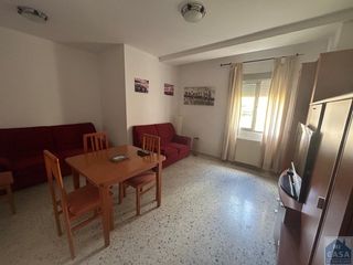Etagenwohnung in Sur