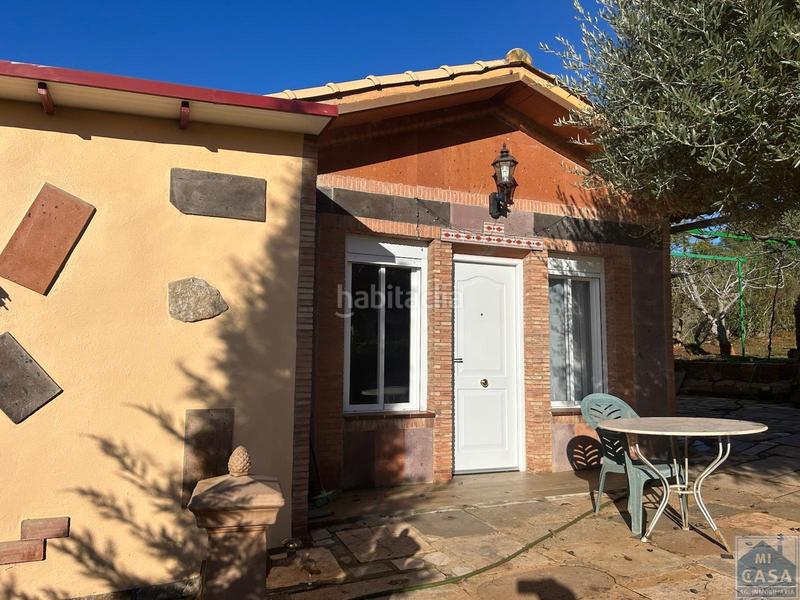 Foto d41b8a4b-654e-4bd5-a4ca-fa02b28d20a7. Casa amb calefacció aparcament piscina a Alange