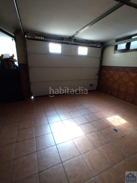 Foto 9ee9f7f5-ab6e-4bda-aabf-11132e1df107. Xalet amb calefacció aparcament a Sur Mérida