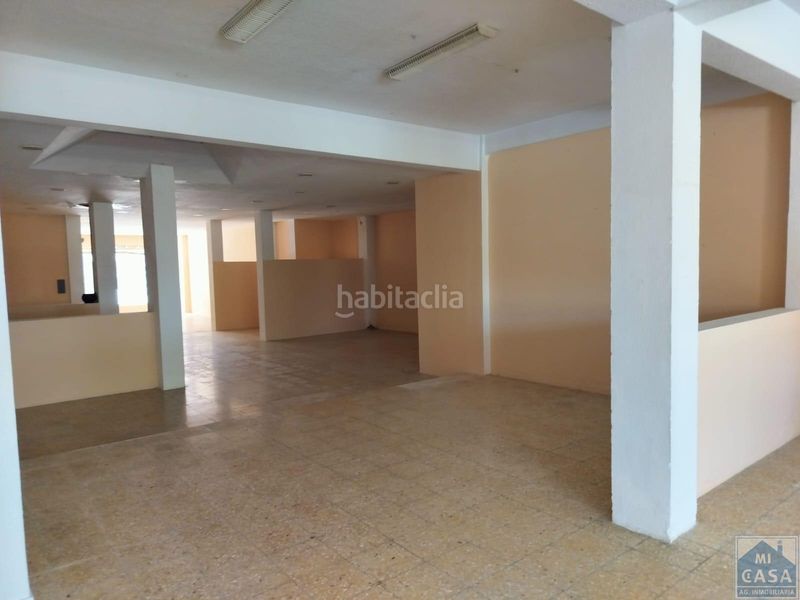 Foto 67ec7dbc-c3a8-4785-b345-2a2aa027a39b. Local comercial a Centro Mérida