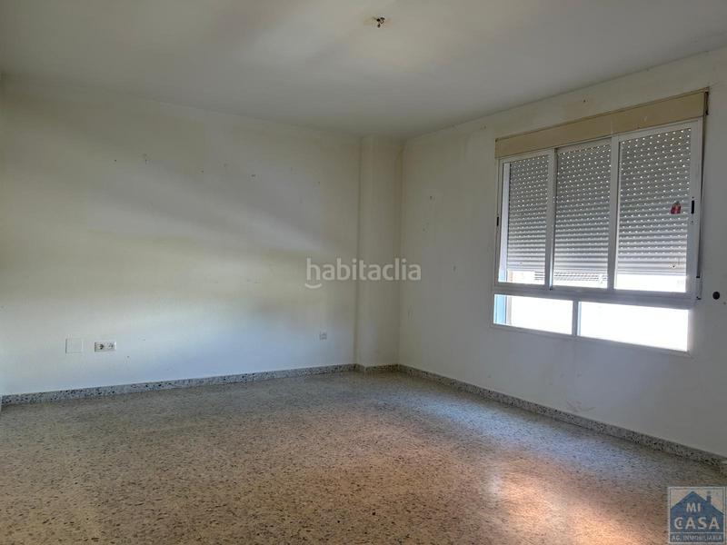 Foto 7c2842fe-d985-4f95-baea-3caecd9281ce. Pis amb aparcament a Sur Mérida