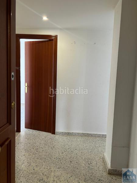 Foto 95bf6594-c0d7-4979-9386-99e77ac8ef42. Pis amb aparcament a Sur Mérida