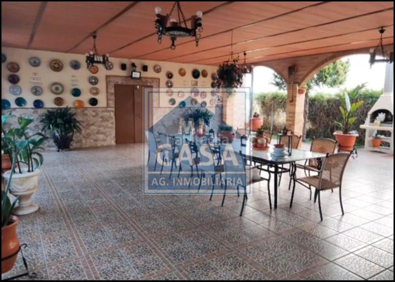 Foto 6db02e06-f1a7-43fc-9165-ad7e9e666410. Xalet amb piscina a Oeste Mérida