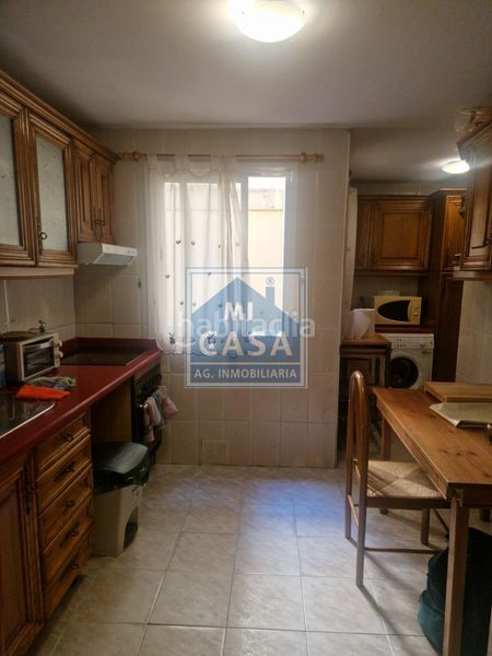 Foto 4bf710da-cbf6-4942-a716-71be06da23bf. Pis amb aparcament a Oeste Mérida