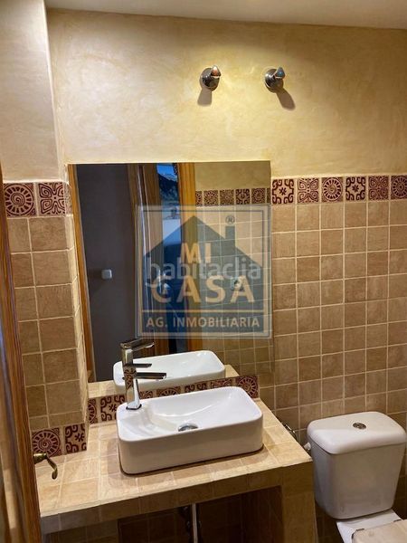 Foto e5a8f8e1-4e6b-4ee1-821c-f2b04ffdc978. Xalet amb aparcament a Norte Mérida