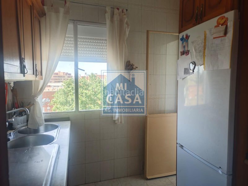 Foto d8a40503-342f-4259-8735-04cd69f5e64d. Pis a Este Mérida