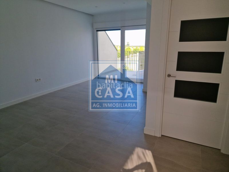 Foto 867d56e1-2d15-4543-97c5-5833e4898cd0. Apartament amb calefacció aparcament piscina a Oeste Mérida