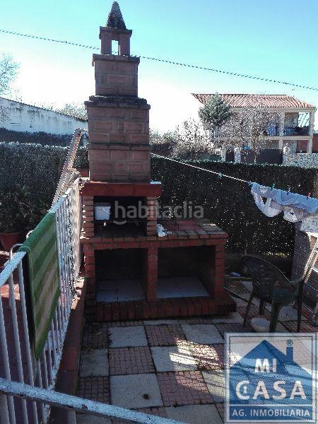 Foto 1ada889c-cfeb-4742-a658-5ac0d6f732e2. Xalet amb aparcament a Centro Mérida