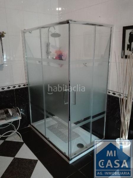 Foto 54c2a934-77ae-4c7c-aece-64e3fb6e5e70. Xalet amb aparcament a Centro Mérida