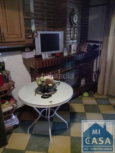 Foto 7f5be05f-28d9-446e-8060-59db8310fbc8. Xalet amb aparcament a Centro Mérida