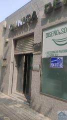 Lloguer Local Comercial a Oeste. Méridalocal