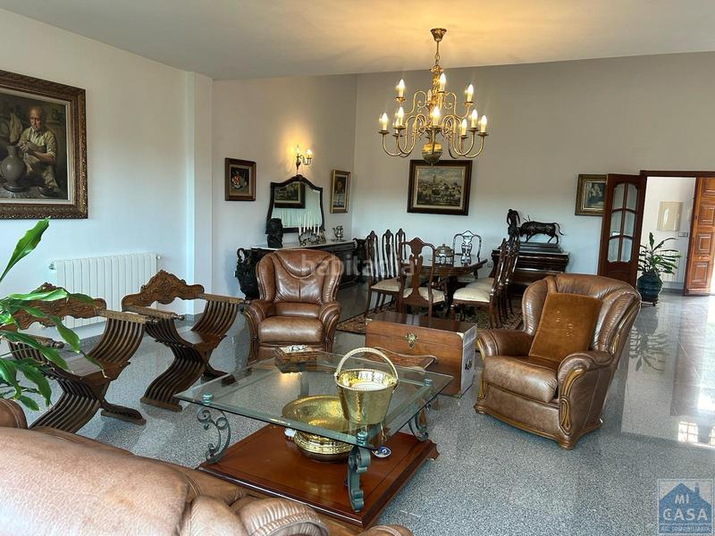 Foto 11d0c5c4-e5c4-4a87-af41-15c67ed03d6f. Haus mit heizung parking pool in Oeste Mérida