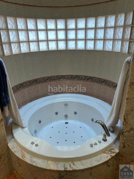 Foto 31e8ba39-9340-4c0f-92fe-154f8082121b. Haus mit heizung parking pool in Oeste Mérida