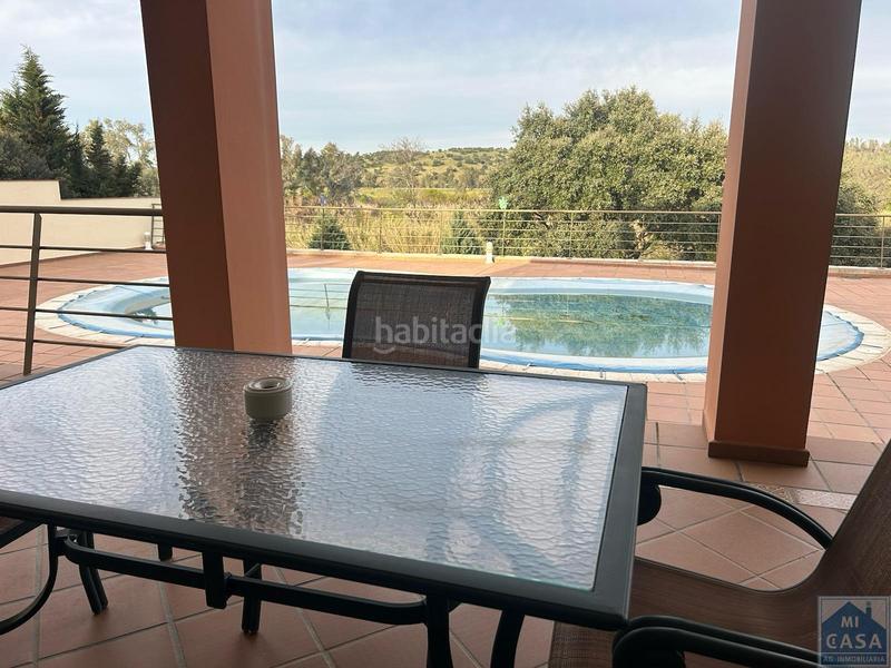 Foto 9b4fd9cb-19af-42c6-a7b3-144cef5ba871. Haus mit heizung parking pool in Oeste Mérida