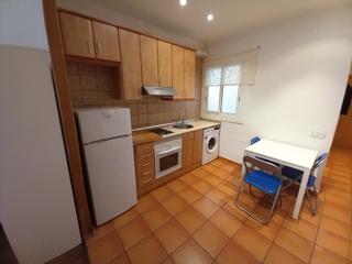 Location Appartement  Carrer de violant d'hongria reina d'aragó. Loft reformado en sants