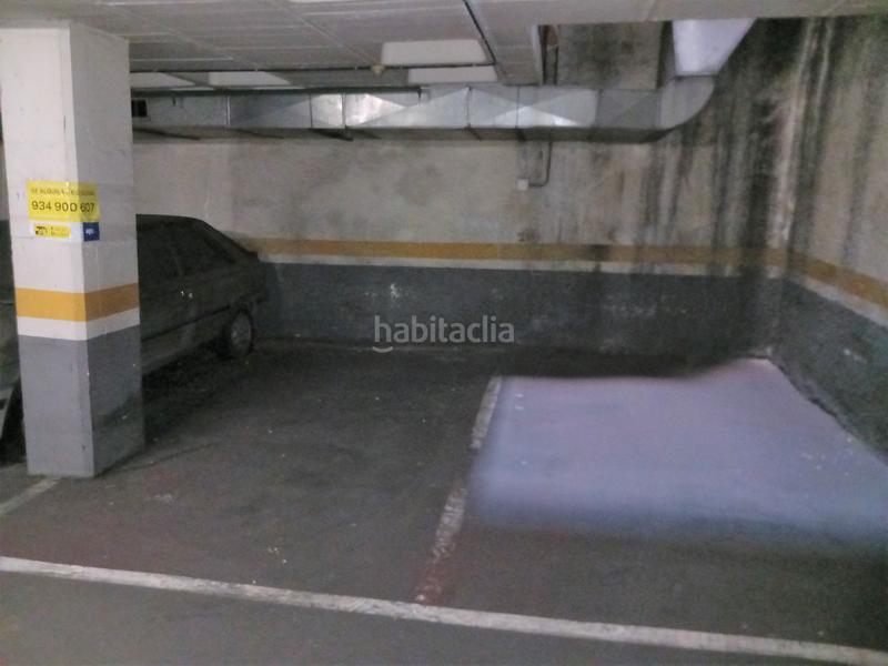 Foto fe13a1e3-4203-40e7-9cab-ab07ddb36573. Alquiler parking coche parking doble en Sants. en Barcelona