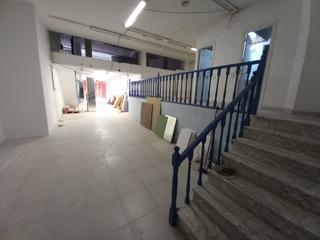 Rent Business premise  Carrer del rosselló. Local comercial de 238m2