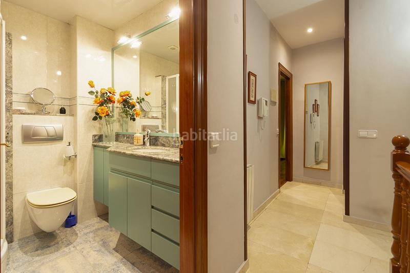 Foto 1f10efe5-f317-4c99-a5cb-04d08f1b312a. Casa amb calefacció aparcament a Sant Andreu de Palomar Barcelona