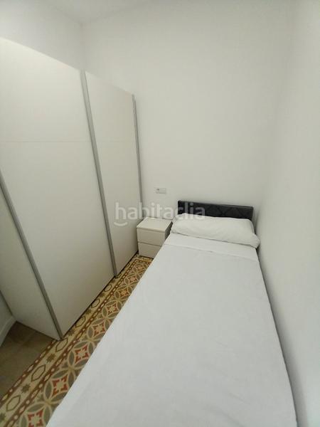 Foto 1eba94fd-8046-40d0-b751-fe9d98d75f72. Alquiler piso  todo reformado. zona can mantega. en Barcelona