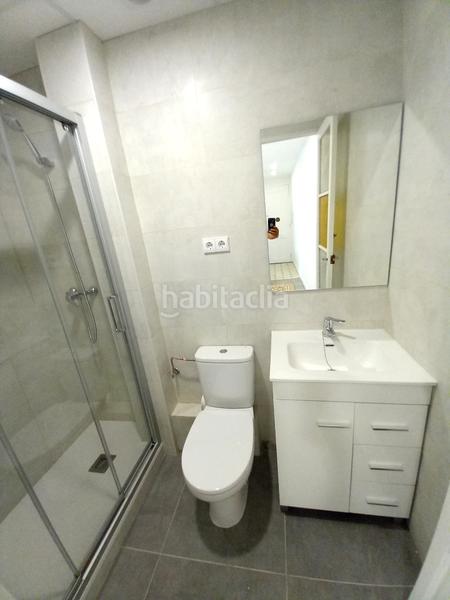 Foto ca89a246-142c-4e4b-a91a-0bc262f5a9cd. Alquiler piso  todo reformado. zona can mantega. en Barcelona