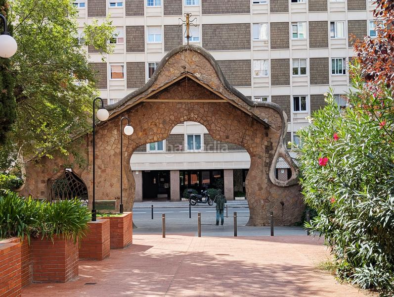 Foto 1969f12f-f0d9-4099-a520-b0dfdc4a3e47. Appartamento con riscaldamento parcheggio in Sarrià Barcelona