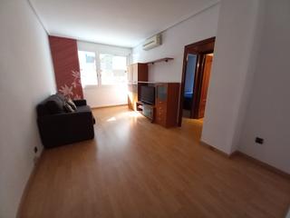 Alquiler Piso  Carrer d'esteràs. Precioso piso de 79m2. todo reformado.
