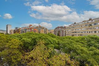 Flat  Avinguda de josep tarradellas. Exclusivo piso de 153m2 con 5 dormitorios.