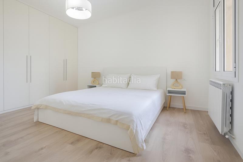 Foto b97b88e2-ca5a-48c3-bfd9-b5bee0df2289. Piso exclusivo piso de 153m2 con 5 dormitorios. en Barcelona