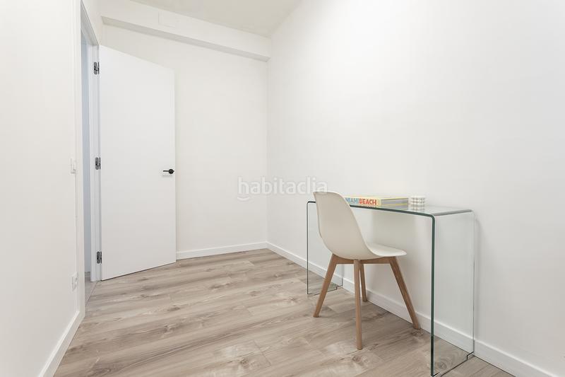 Foto cd5c3379-849f-4e98-b397-12f27feadf58. Piso exclusivo piso de 153m2 con 5 dormitorios. en Barcelona