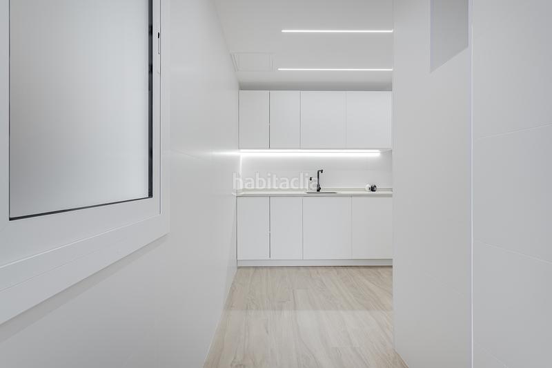 Foto f5e92e56-657b-433d-aae5-1e1a97720f68. Piso exclusivo piso de 153m2 con 5 dormitorios. en Barcelona