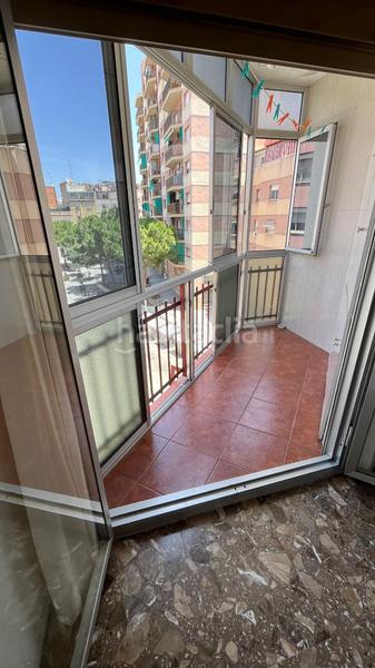 Foto bef52c46-d30d-4865-8401-7470ca95bfde. Piso  de 67m2 con parking. en Pubilla Cases Hospitalet de Llobregat (L´)