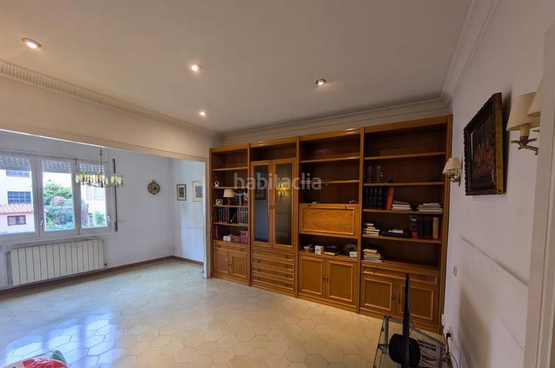 Foto ab346291-265f-48c4-90b1-599da0ac828f. Pis amb calefacció a Vila de Gràcia Barcelona