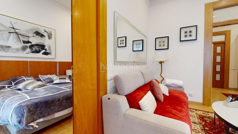 Foto 1a7a0807-b6b3-47b2-9d4e-61215ad0958e. Pis amb calefacció a Dreta de l´Eixample Barcelona