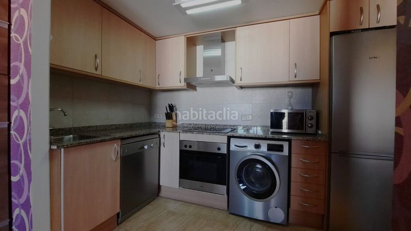 Foto 03a9bf2f-013c-46d7-b7f7-6f8d7e1e22a2. Àtic amb aparcament a Deltebre