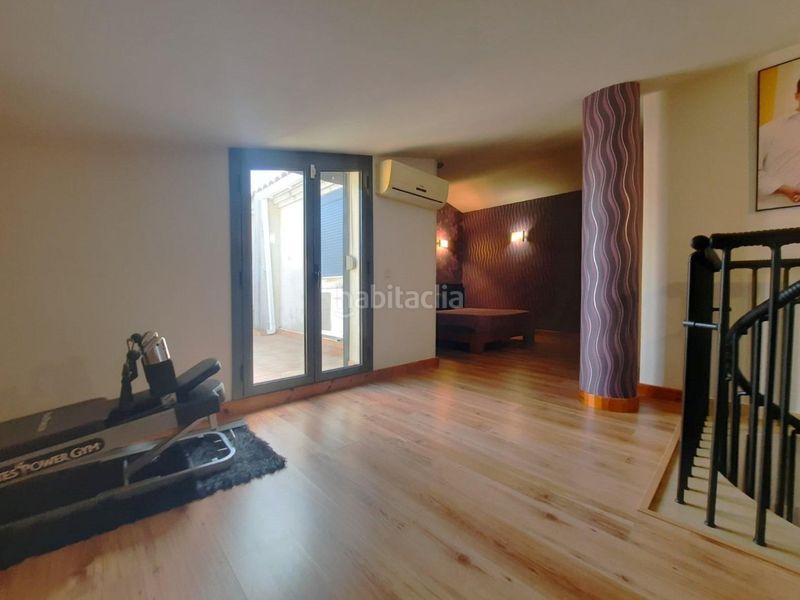 Foto 5e552457-da6c-402b-b633-9a2c6036475b. Àtic amb aparcament a Deltebre