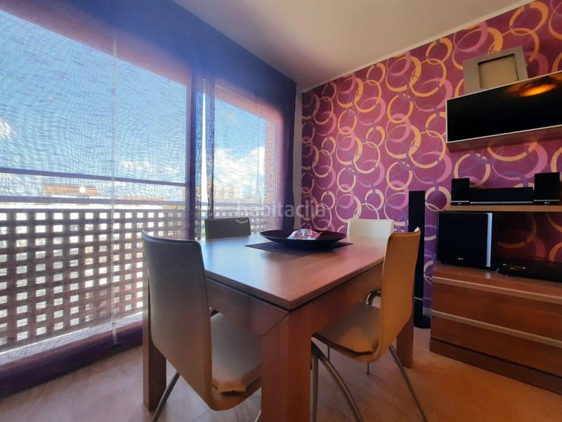 Foto 752b137a-fe2c-4bfd-b46d-f0257e9a583d. Àtic amb aparcament a Deltebre