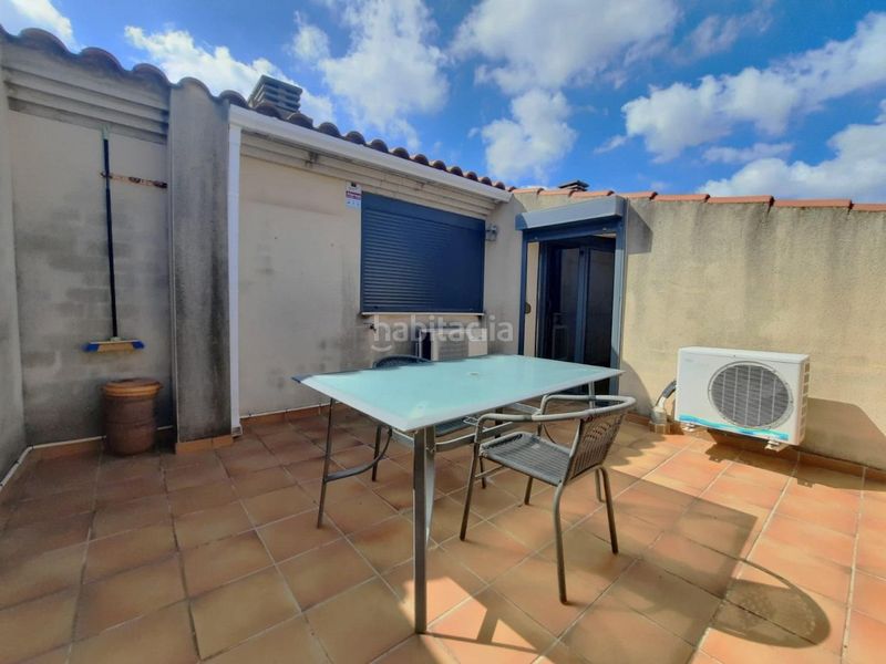 Foto 926da5f7-518b-4a24-bd3f-87e158e916ed. Àtic amb aparcament a Deltebre