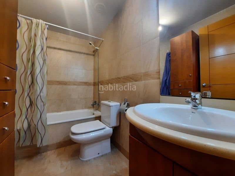 Foto a7f1a0fc-5443-4864-8a7c-9bea56c174d1. Àtic amb aparcament a Deltebre