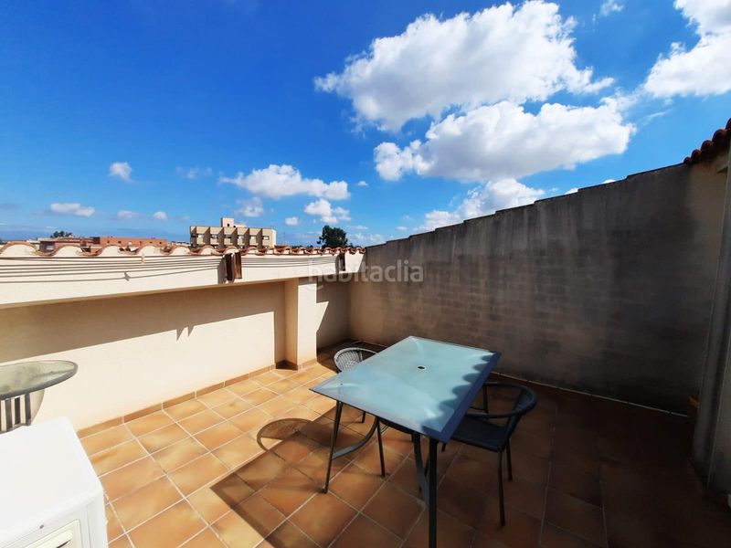 Foto b3ef3381-f4ce-4b1c-b148-b47040d1bc59. Àtic amb aparcament a Deltebre